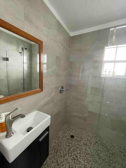 Private Room In The Heart Of Calle Ocho Miami Dış mekan fotoğraf